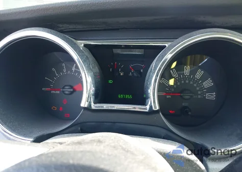 2008 Ford Mustang V6 Deluxe/V6 Premium from USA, damaged, VIN 1ZVHT80N285201088